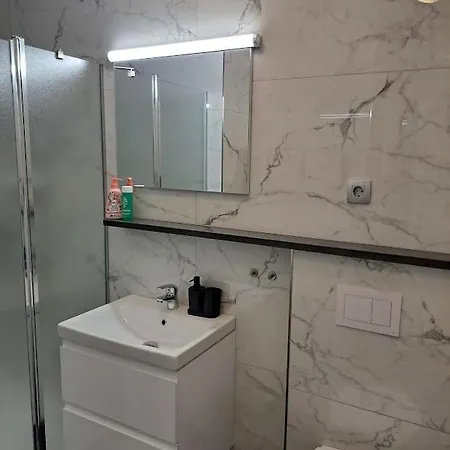 Ema And * リュブリャナ