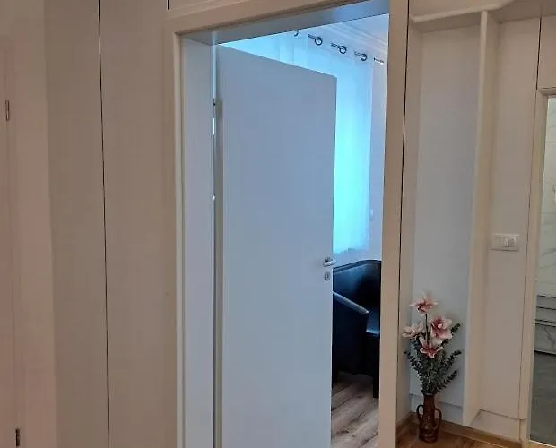 维拉艾玛客房公寓 公寓 *